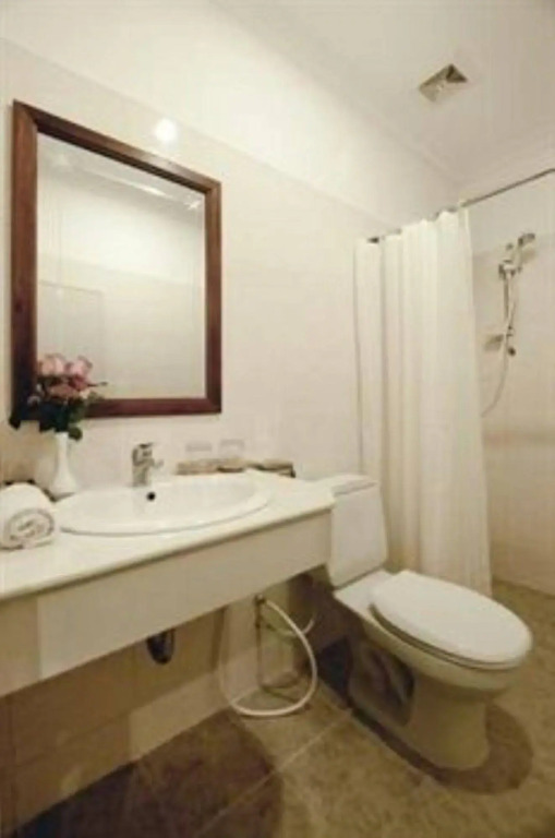 Wei Si Deng Hotel and Restaurant