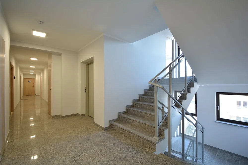 Ambria Apartments II