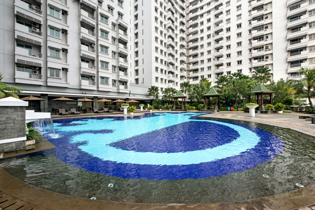 Grand Whiz Poins Simatupang Jakarta