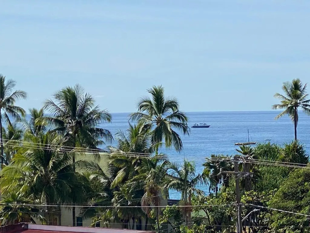 Da Kona West 305
