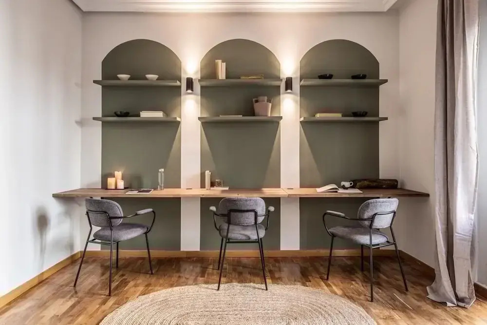 Napoli - 3 Bedroom and Office in Lista