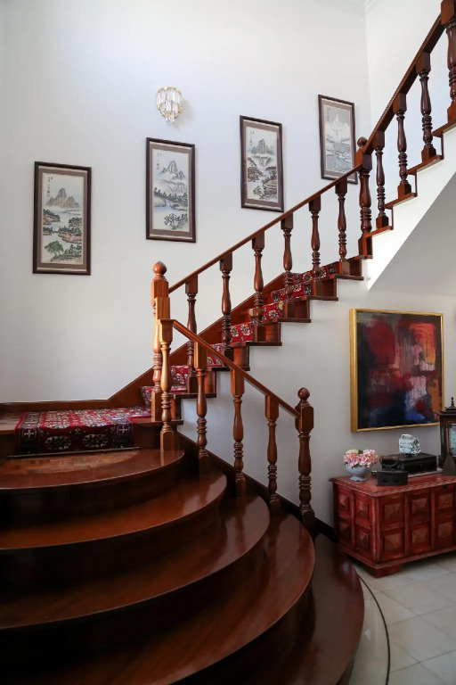 Paradise Suites