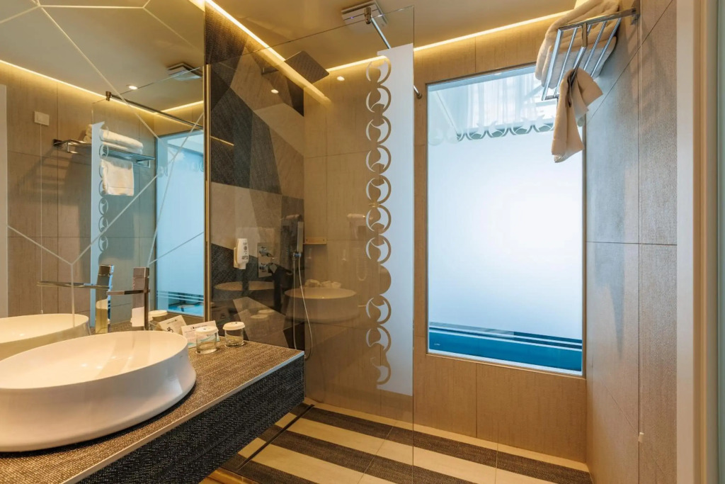 Hotel Opera Mamaia
