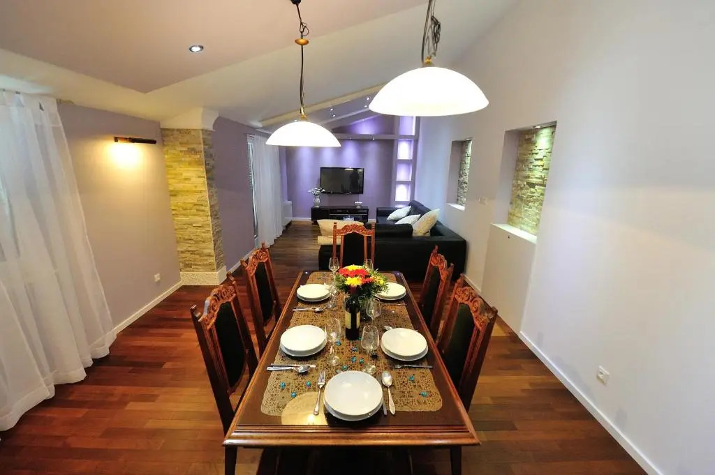 Apartments Villa White House