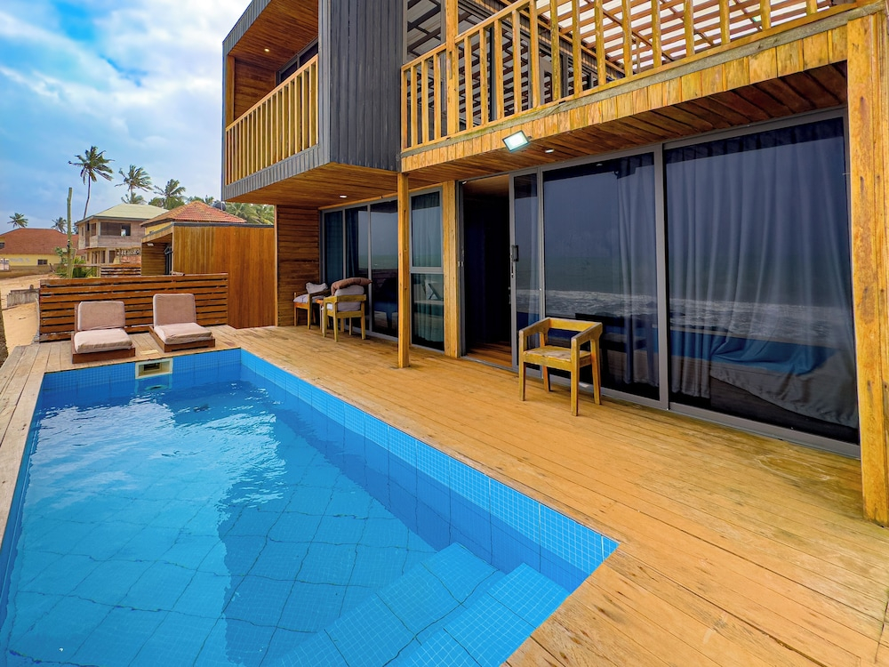 Selah Beach Cabins