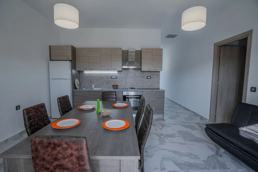 Katsaros Deluxe Apartments