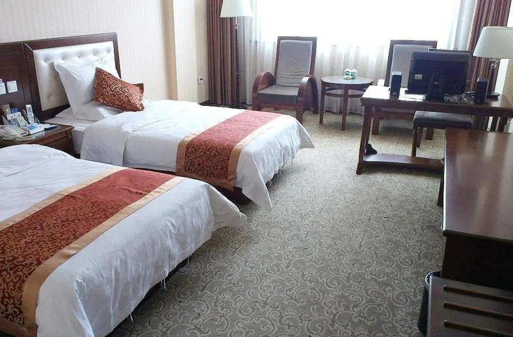 Kunlun Leju Business Hotel