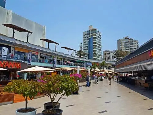 Malecon Cisneros Apartments