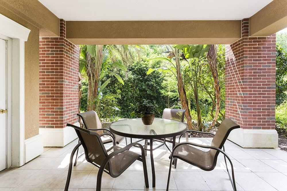 W244 - 3 Bedroom Luxury Condo On Reunion Resort