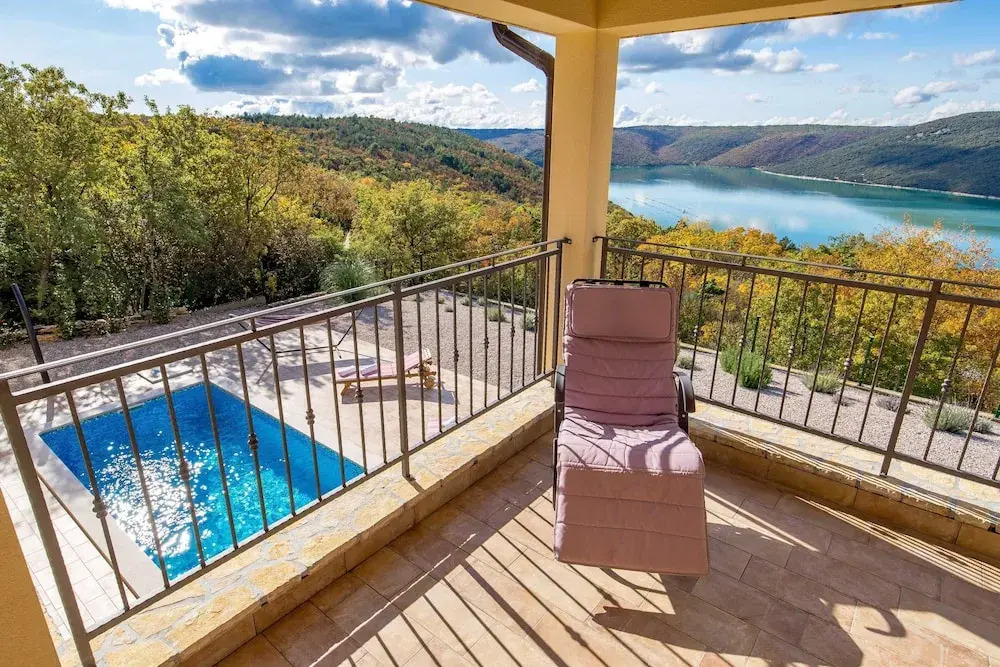 Wonderful Labin Villa With Private Pool and Sea Views