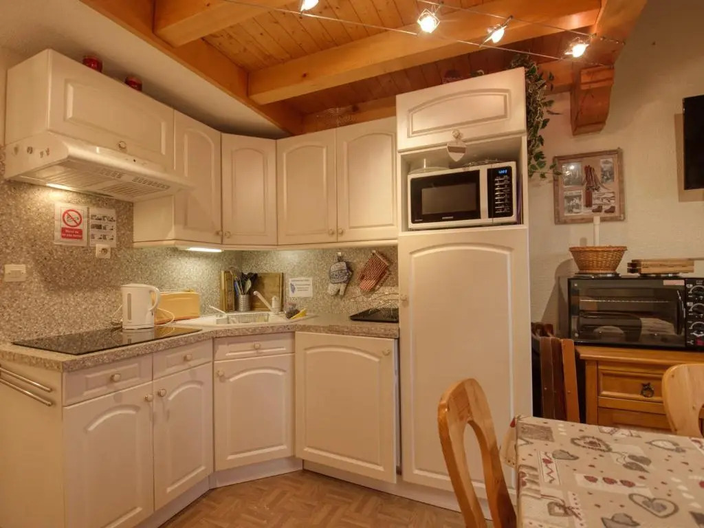 Duplex cosy 4 pers. à Morillon avec parking et balcon - FR-1-642-54
