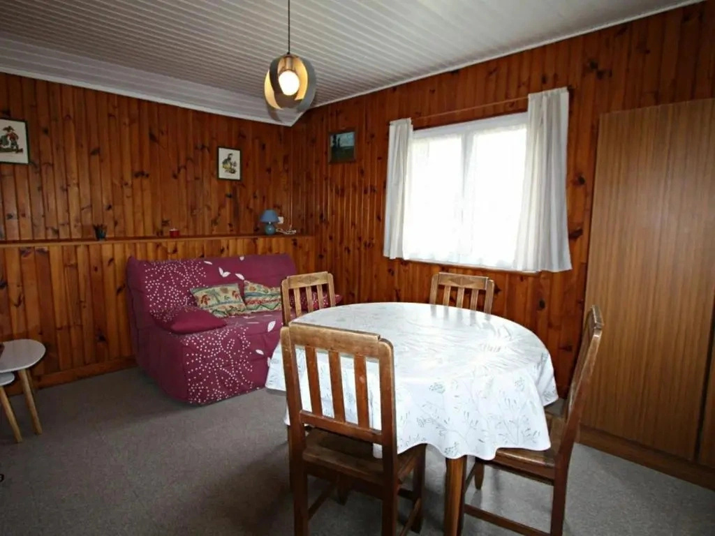 Gîte reposant en forêt avec terrasse, proche de Plombières-les-Bains - FR-1-589-165