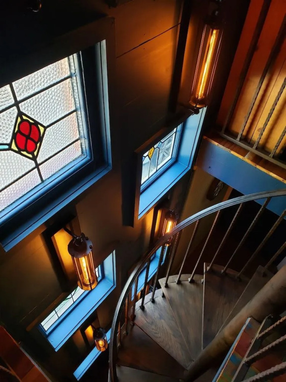 Cedar Oaks Inn LLC