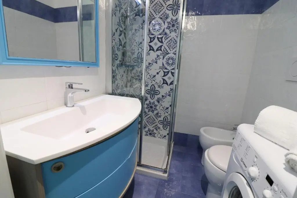 Casa Lucrezia Unique Sea View and Relaxation Near the Historic Centre