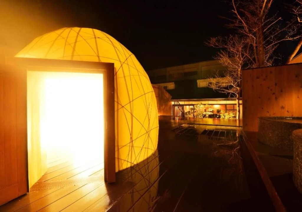 Hakone Lake Hotel