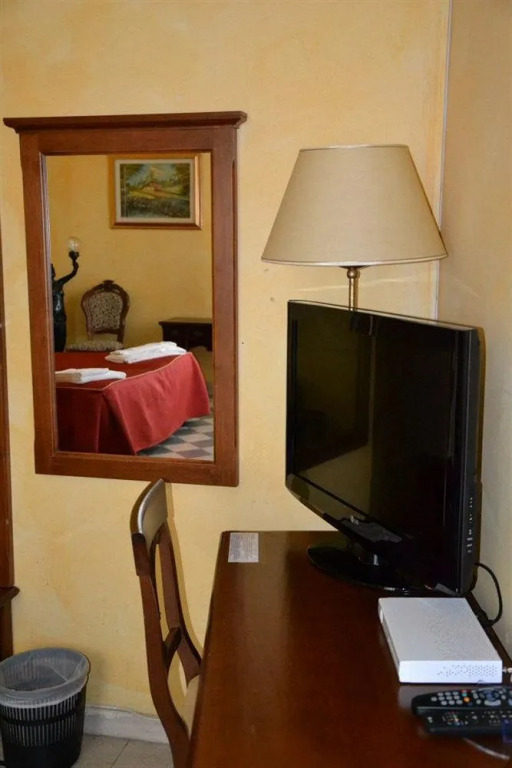 Stefania Rooms