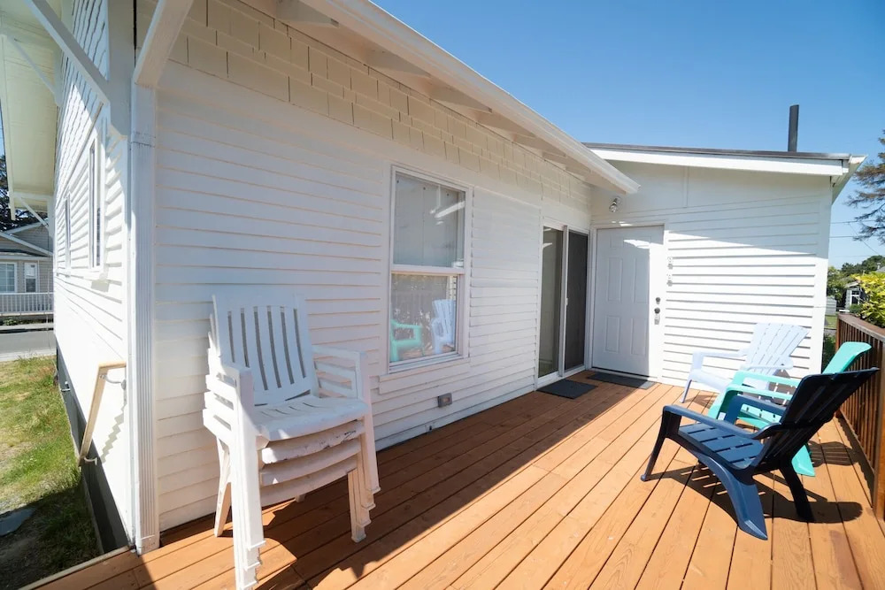 Salt House - 2 Br Home