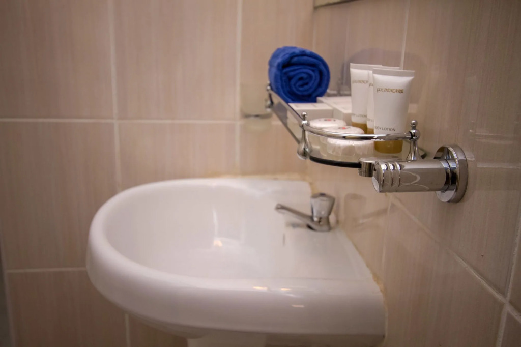 Emboita Hotel Limited