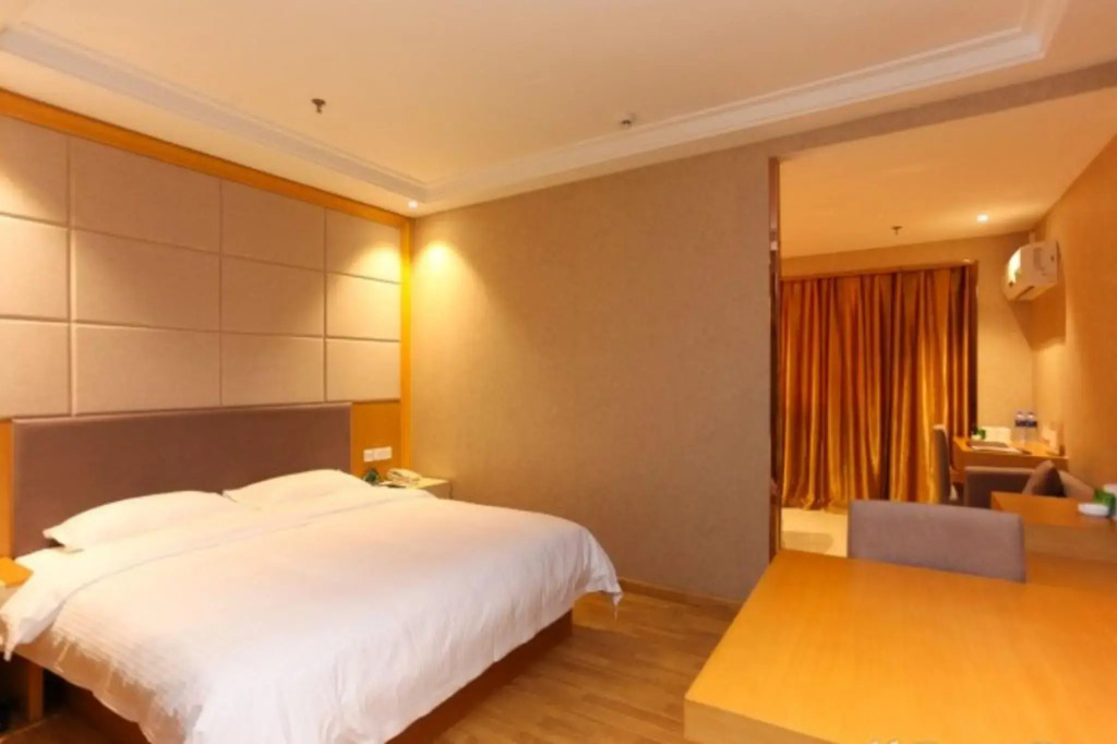 GreenTree Inn Jiangsu Wuxi Jiangyin Yunting Changshan Avenue ChenGYAng Road Business Hotel