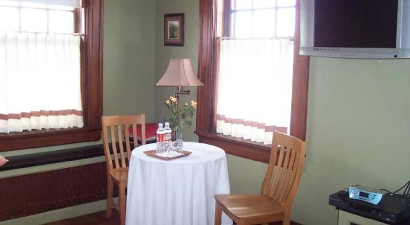 Kennedy Mansion Bed and Breakfast