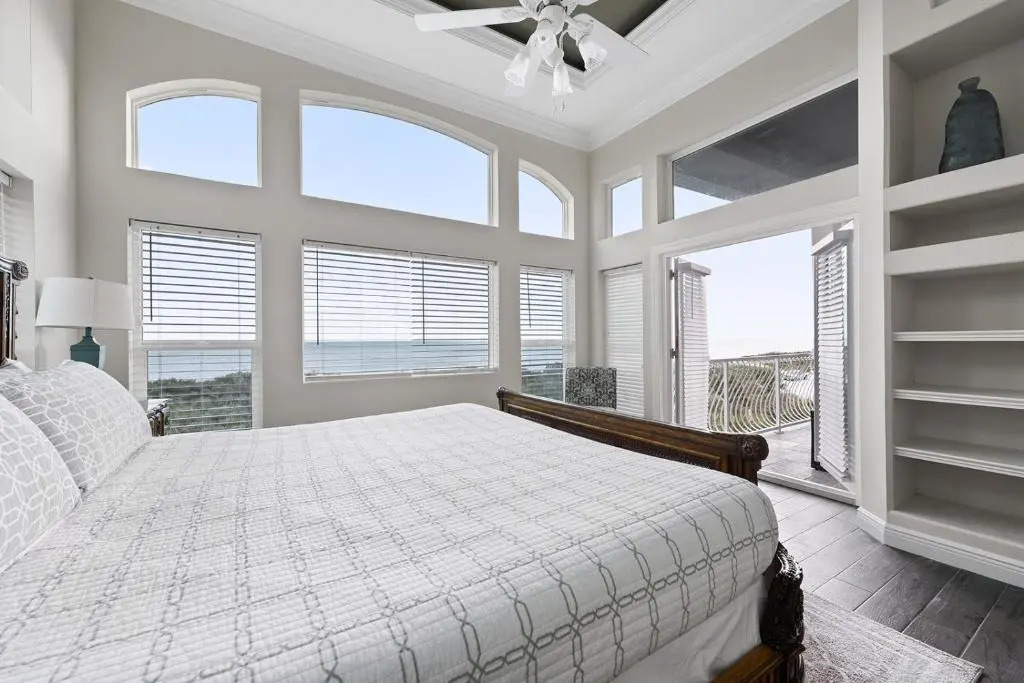 Beach Belle, 4 Bedrooms, Sleeps 10, Private Pool, Ocean Front, Elevator