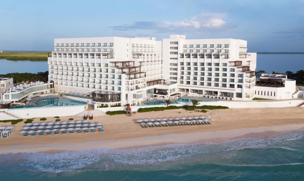 Sun Palace