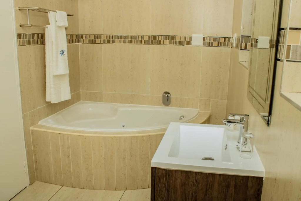 Heavenly Boutique Hotel