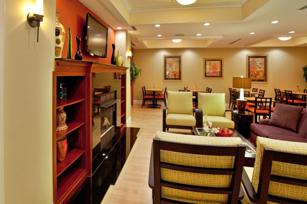 Holiday Inn Express & Suites - Spartanburg-North by IHG
