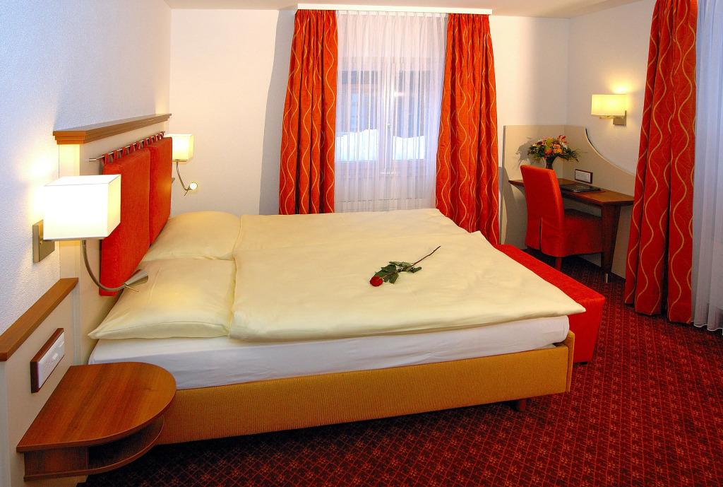 Hotel Simi
