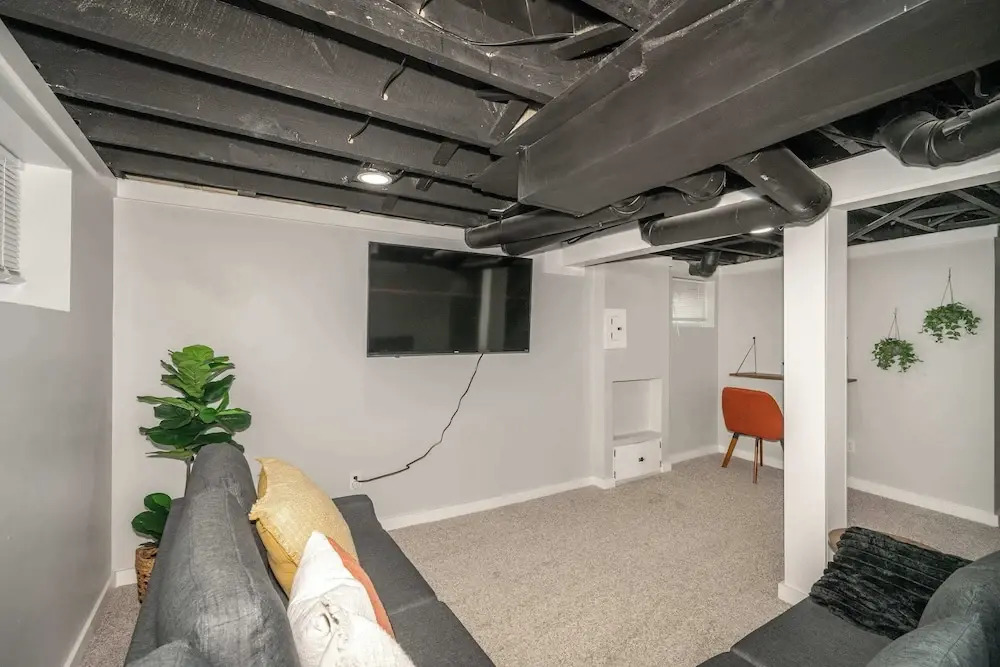 Modern Cincy Home - For 6