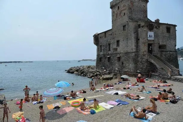 Im International 1 - Galleria Raggio 3/9