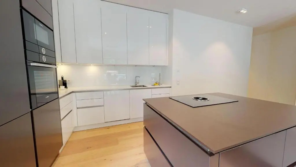 White Pearl Apartment 4.10