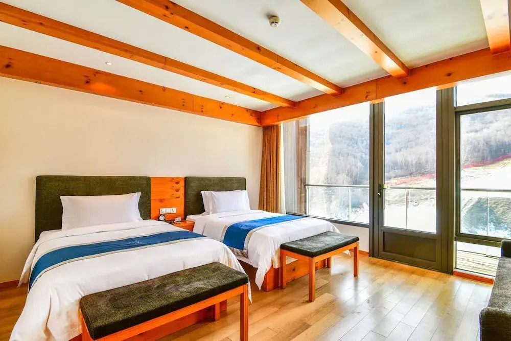 YunDing Grand Hotel