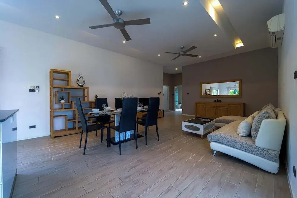 Modern 3 Bedroom Pool Villa - MR54