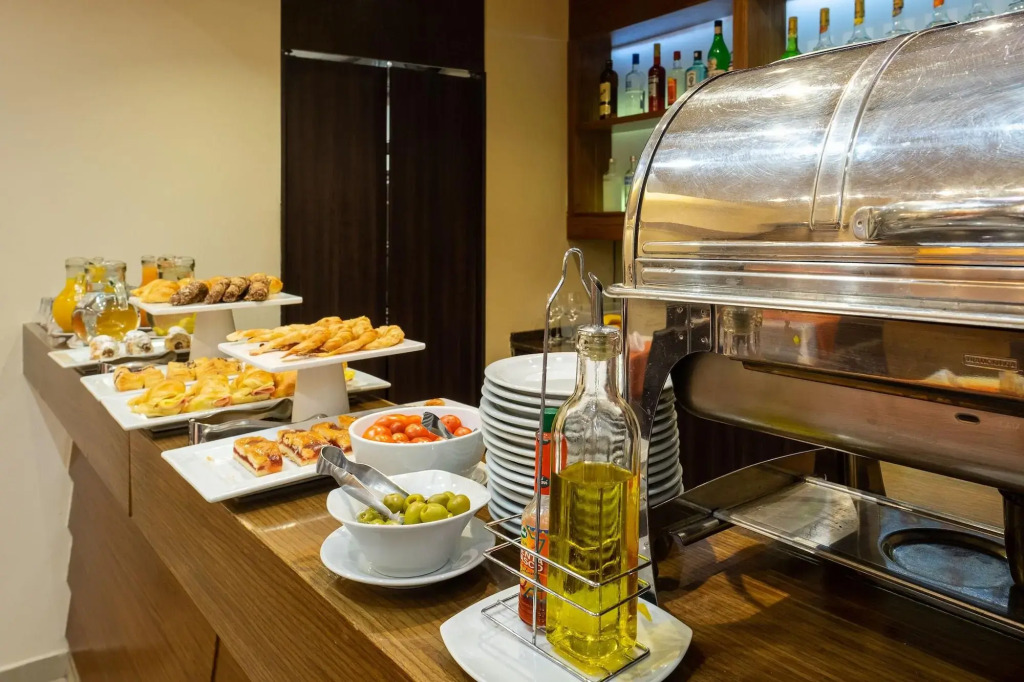 Urban Suites Recoleta Boutique Hotel