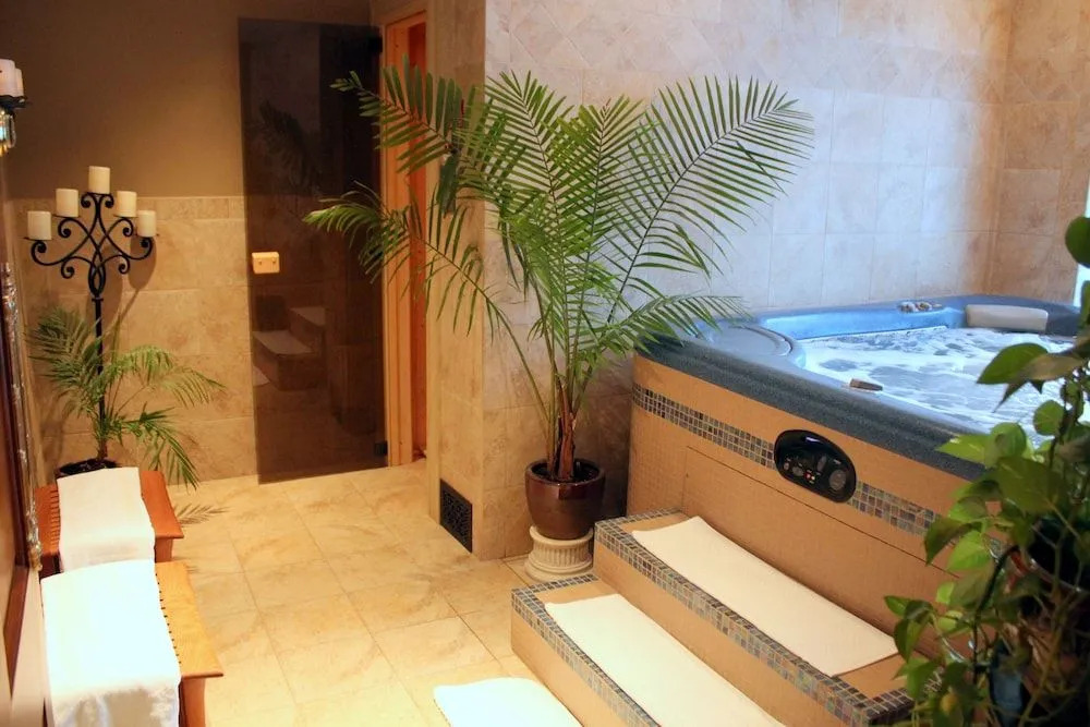 Beaumont Hotel and Spa