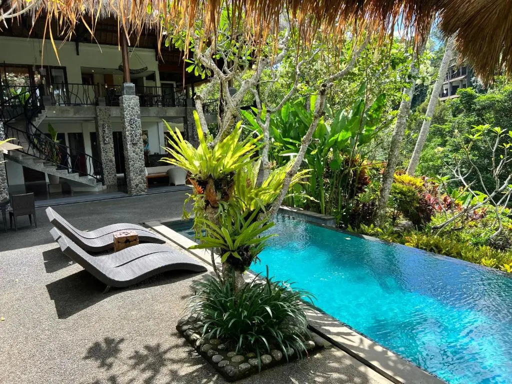 Alami Villa
