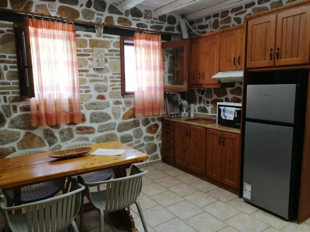 Athina EcoFarm