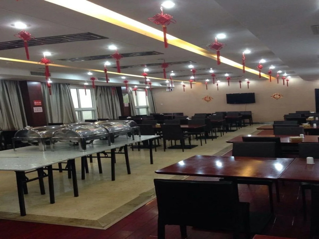 Wancheng Huafu International Hotel