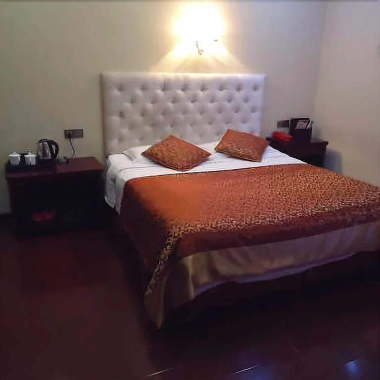 Erqiao Hotel