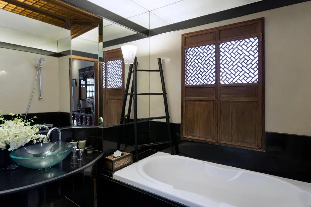 Chakrabongse Villas