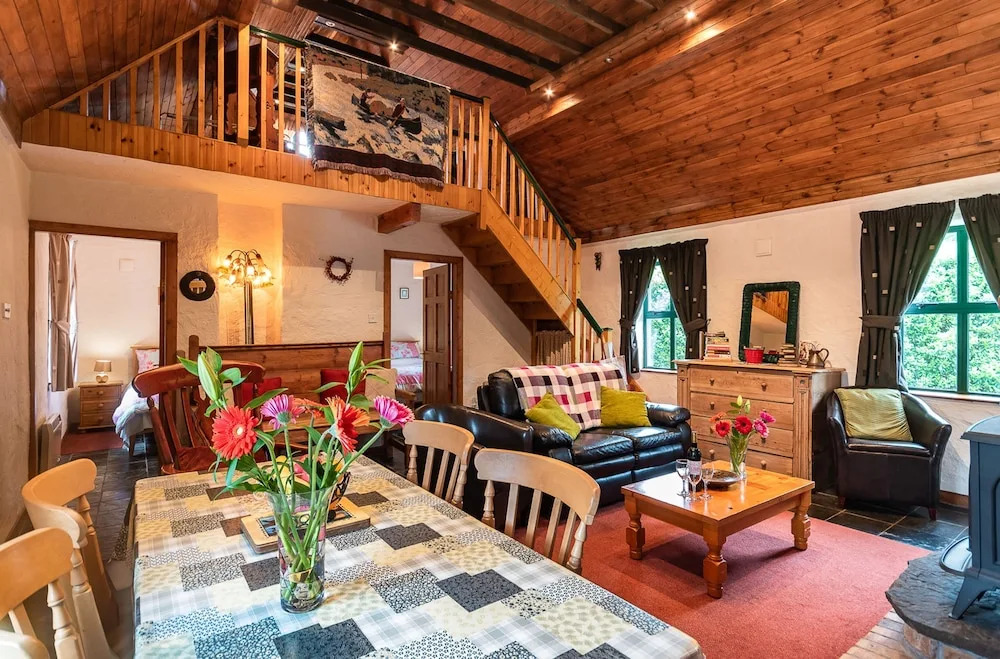 2 Bedroomed Cottage Steps From Kenmare Town