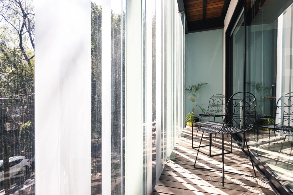 Casai Luxury Designer Apt in the Best Location