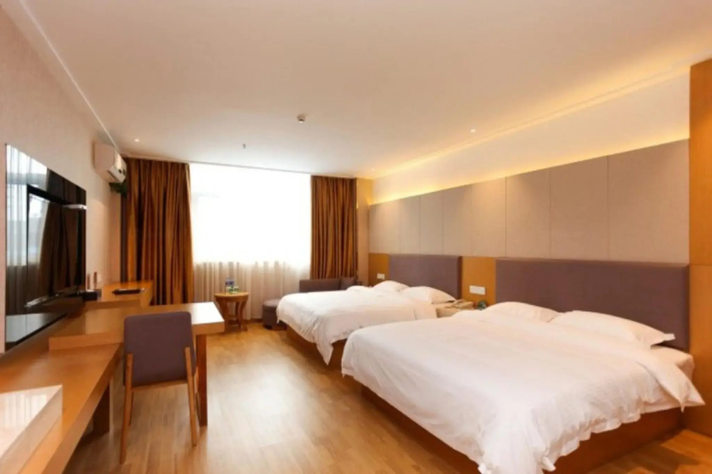 GreenTree Inn Jiangsu Wuxi Jiangyin Yunting Changshan Avenue ChenGYAng Road Business Hotel