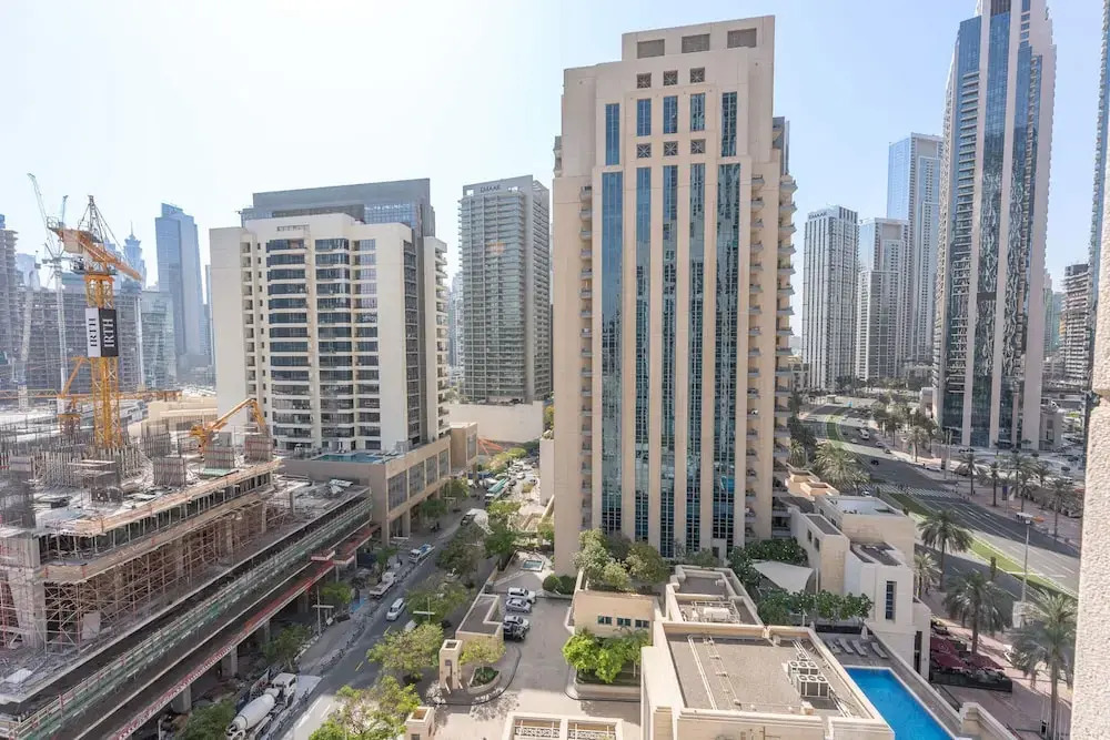 1 Bedroom and Situated Near Burj Khalifa and Dubai Mall