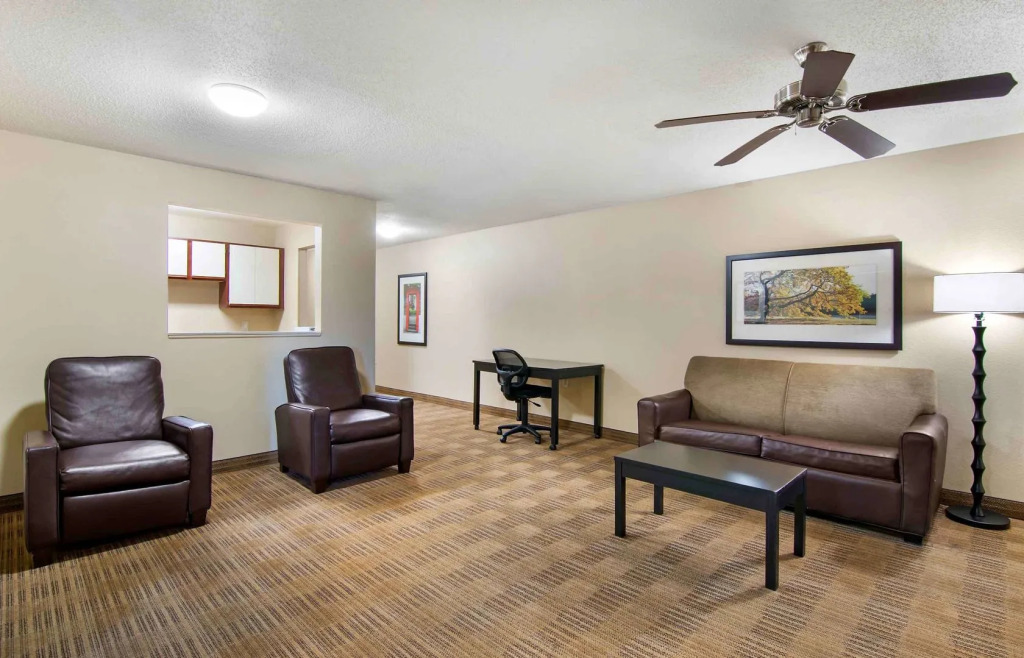 Extended Stay America Select Suites - St Louis - Earth City