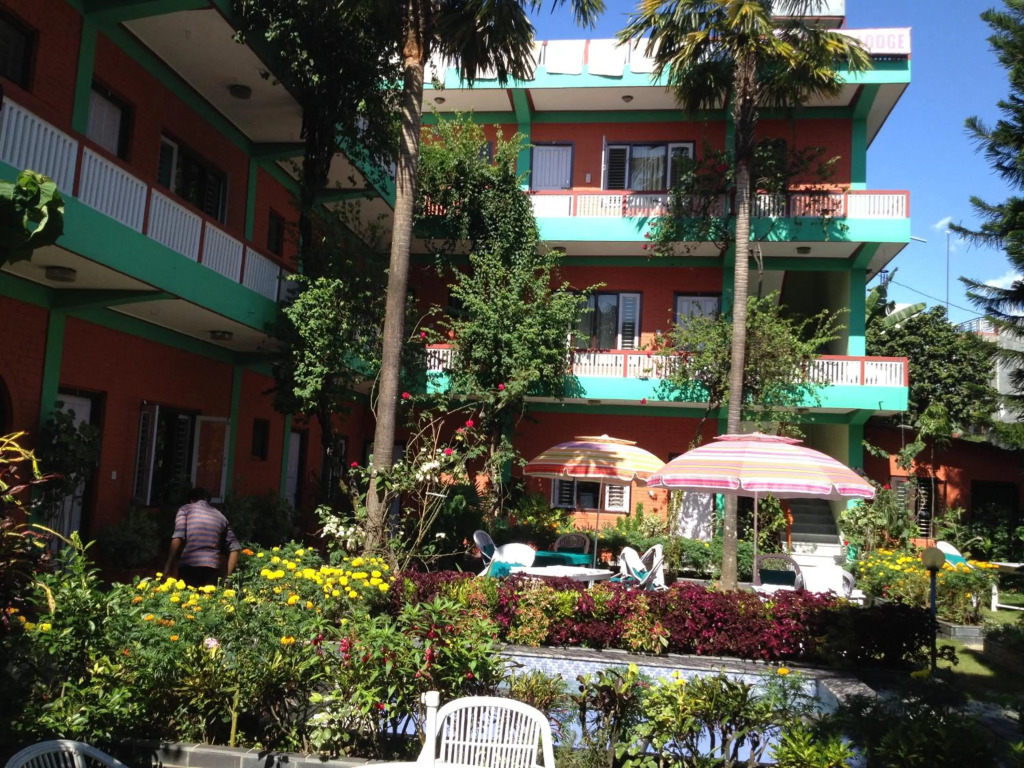 New Pokhara Lodge - Pokhara Lakeside
