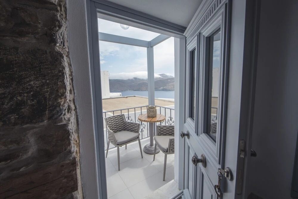 Esperia Luxury Suites