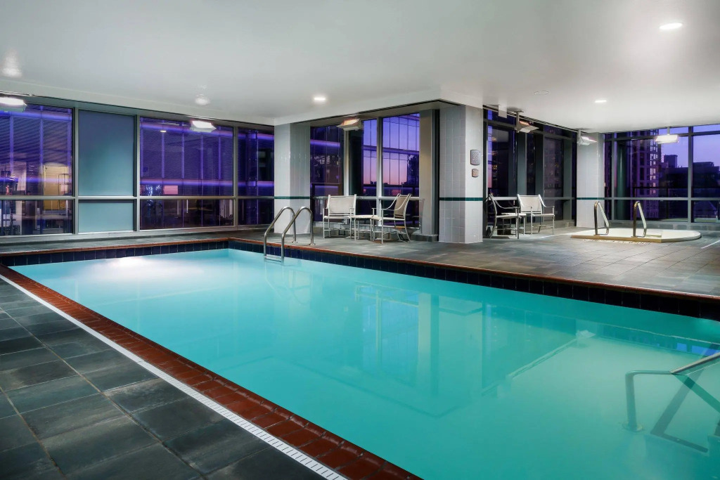 Residence Inn by Marriott Chicago Downtown/River North