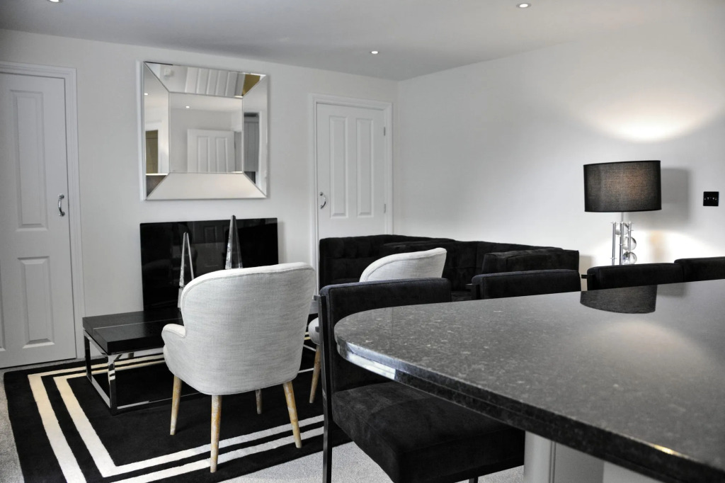 Pinnacle Residences - Cambridge